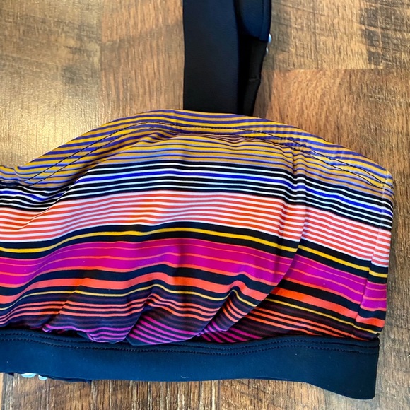 ATHLETA Capri Stripe Pura Bikini Top - SZ 34 B/C - Picture 3 of 6